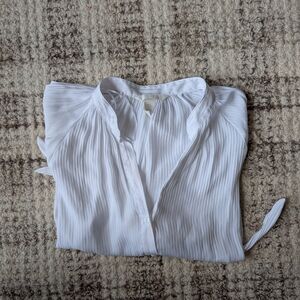 H&M White Pleated Blouse